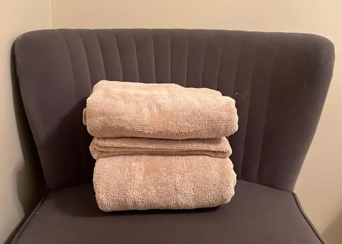 Welcome To Your Cozy Cornered House! Дом отдыха Декейтер